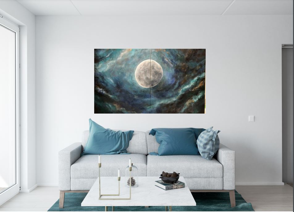 Abstrakt tavla med himmel och rymden motiv, måne som symboliserar en dotter Luna. Abstrakt konst i ett modernt inrett rum. Konstnär Tove Berglund.